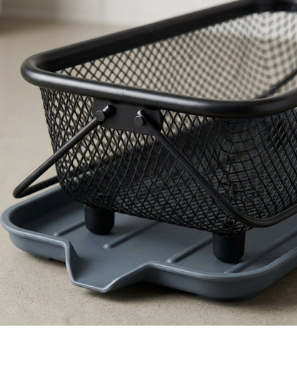 Grwnv Rectangular Diamond Mesh Draining Basket with Slate Drip Tray - Detail view